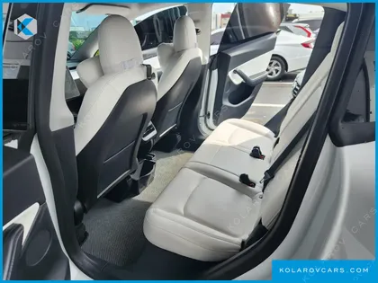 TESLA MODEL Y LONG RANGE AWD