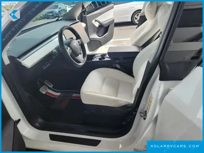 TESLA MODEL Y LONG RANGE AWD
