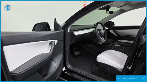 TESLA MODEL Y LONG RANGE AWD