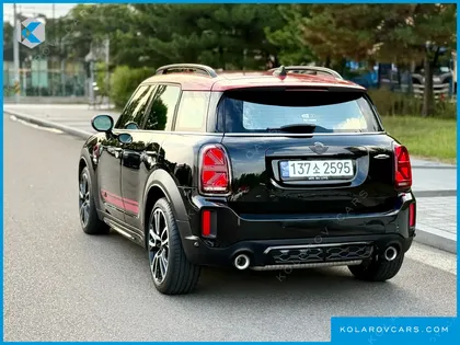 MINI COUNTRYMAN JCW LAUNCH PACK