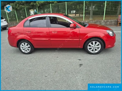 KIA PRIDE 5DR 1.6 CVVT GOLD PREMIUM