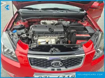 KIA PRIDE 5DR 1.6 CVVT GOLD PREMIUM