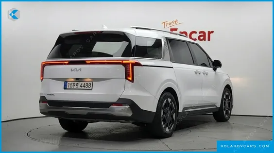 KIA CARNIVAL DIESEL 9-SEATER NOBLESSE