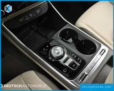 KIA CARNIVAL HEV 9SEATER SIGNATURE