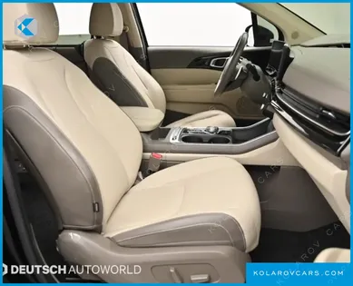 KIA CARNIVAL GASOLINE 9-SEATER GRAVITY