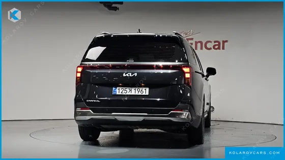 KIA CARNIVAL GASOLINE 7-SEATER NOBLESSE
