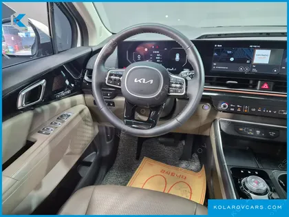 KIA CARNIVAL DIESEL 9-SEATER SIGNATURE