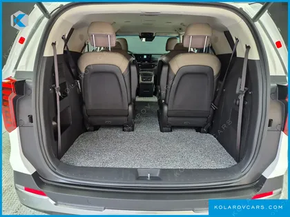 KIA CARNIVAL DIESEL 9-SEATER SIGNATURE