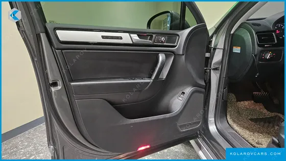 VOLKSWAGEN TOUAREG V6 3.0 TDI BLUEMOTION