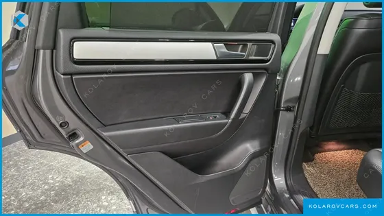 VOLKSWAGEN TOUAREG V6 3.0 TDI BLUEMOTION