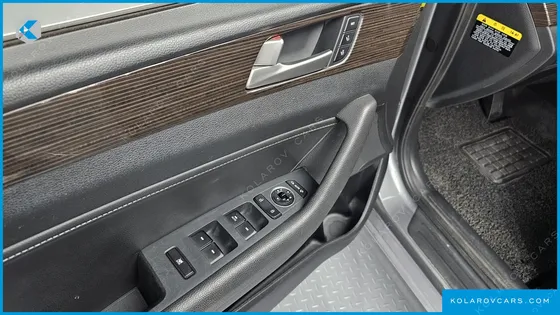HYUNDAI SONATA LPI MODERN(DISABLED PERSON)