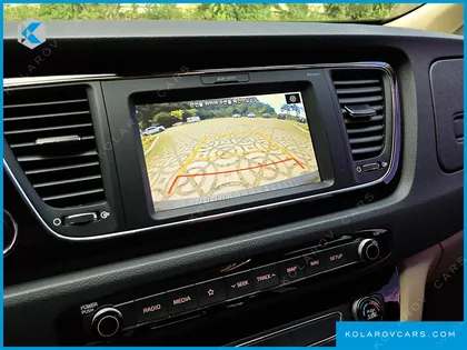 KIA CARNIVAL 9-SEATER HI-LIMOUSINE