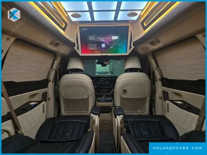 KIA CARNIVAL 9-SEATER HI-LIMOUSINE