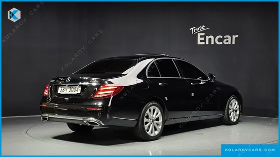 MERCEDES E-CLASS E220D 4MATIC EXCLUSIVE