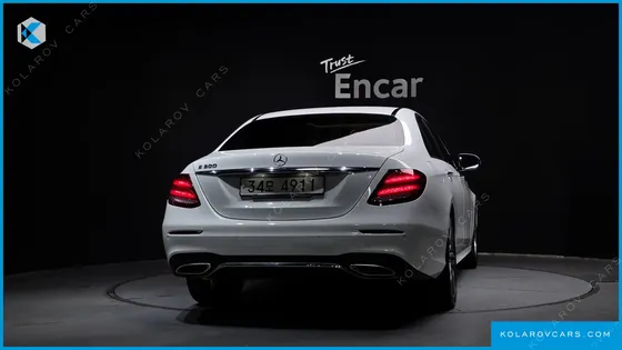 MERCEDES E-CLASS E300 AMG LINE