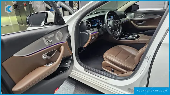 MERCEDES E-CLASS E300 AMG LINE