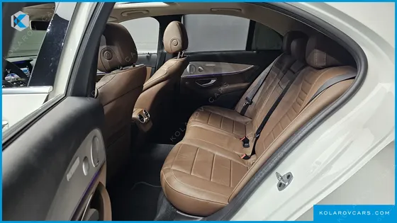 MERCEDES E-CLASS E300 AMG LINE