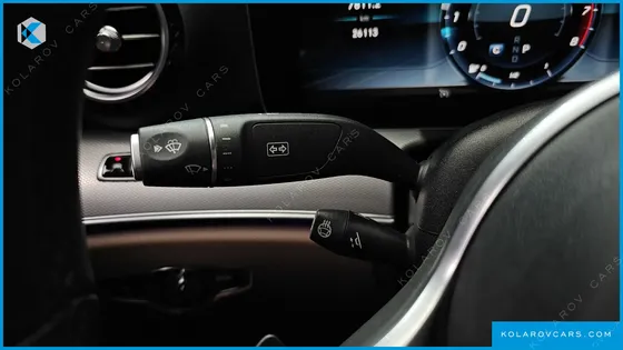 MERCEDES E-CLASS E300 AMG LINE