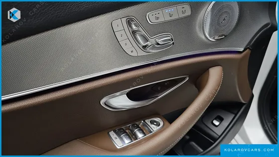 MERCEDES E-CLASS E300 AMG LINE