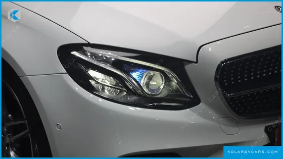 MERCEDES E-CLASS E300 AMG LINE