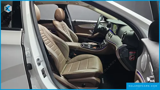 MERCEDES E-CLASS E300 AMG LINE