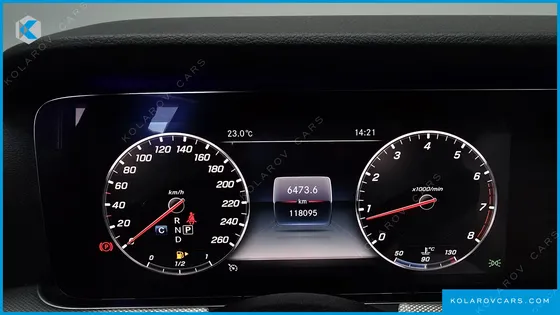 MERCEDES E-CLASS E300 AMG LINE