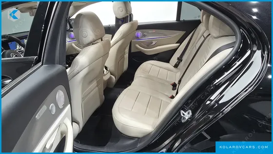MERCEDES E-CLASS E300 AMG LINE