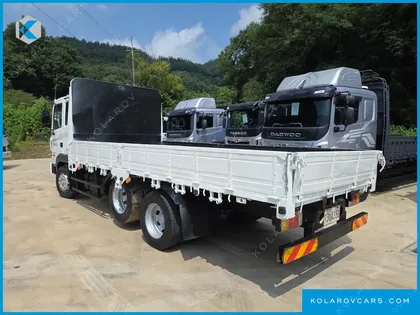 HYUNDAI MEGA TRUCK GOLD
