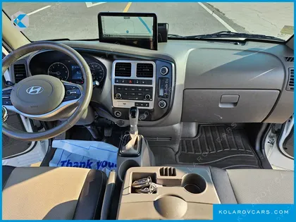 HYUNDAI PORTER II SUPER CABIN LPG