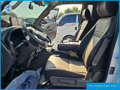 HYUNDAI PORTER II SUPER CABIN LPG