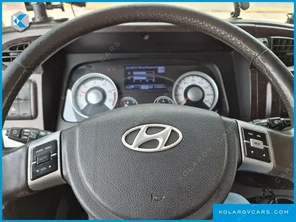 HYUNDAI MEGA TRUCK GOLD