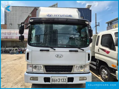 HYUNDAI MEGA TRUCK GOLD