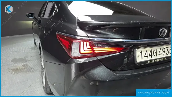 LEXUS ES EXECUTIVE