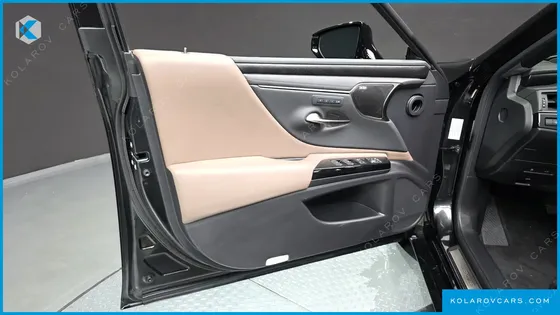 LEXUS ES EXECUTIVE