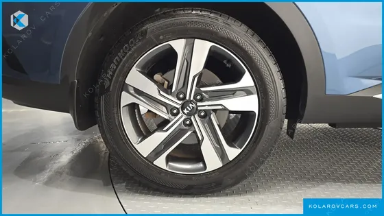 KIA SORENTO HEV 1.6 2WD