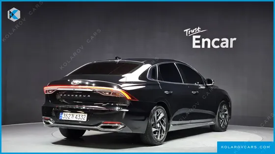 HYUNDAI GRANDEUR PREMIUM