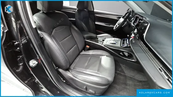 HYUNDAI GRANDEUR PREMIUM