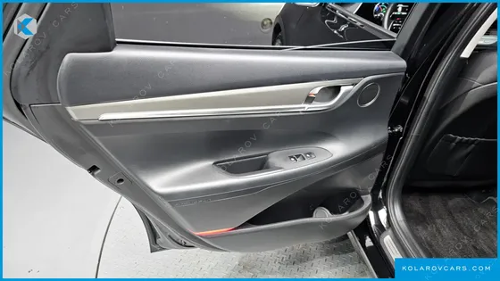 HYUNDAI GRANDEUR PREMIUM