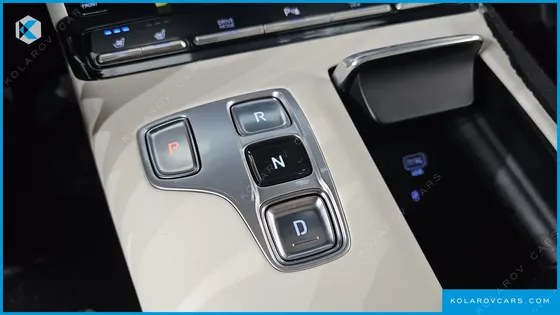 HYUNDAI GRANDEUR LE BLANC