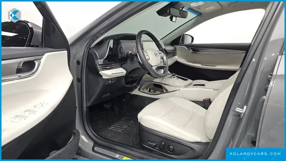 HYUNDAI GRANDEUR LE BLANC