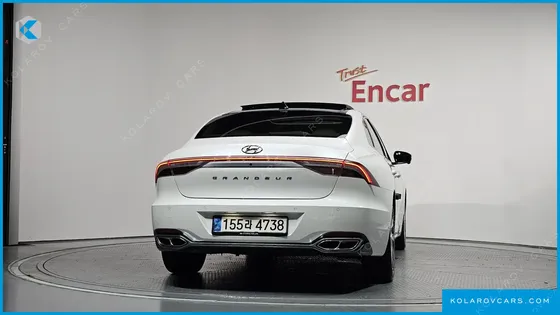 HYUNDAI GRANDEUR CALLIGRAPHY