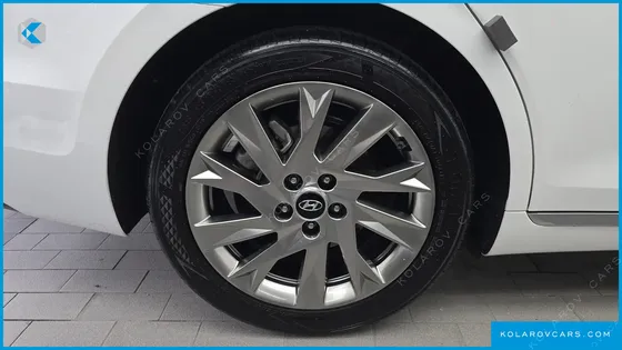 HYUNDAI GRANDEUR CALLIGRAPHY