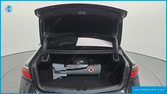 KIA K7 3.0 LPI LUXURY (RENTAL CAR)