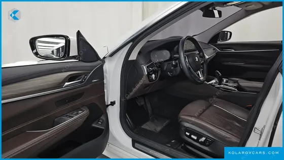 BMW GRAN TURISMO (GT) 630I XDRIVE LUXURY