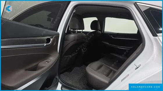 HYUNDAI GRANDEUR 2.2 DIESEL PREMIUM