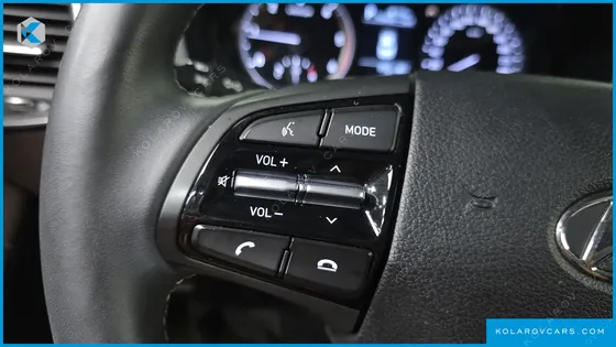 HYUNDAI GRANDEUR 2.2 DIESEL PREMIUM