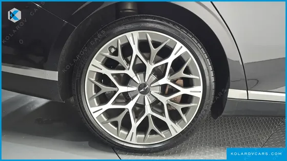 GENESIS G90 GASOLINE 3.5 TURBO E-S/C AWD