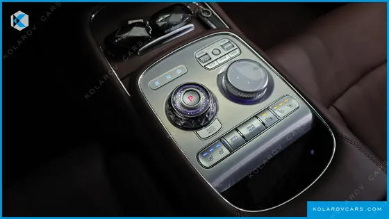 GENESIS G90 GASOLINE 3.5 TURBO 2WD