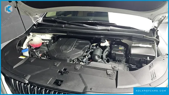 KIA CARNIVAL DIESEL 9-SEATER SIGNATURE