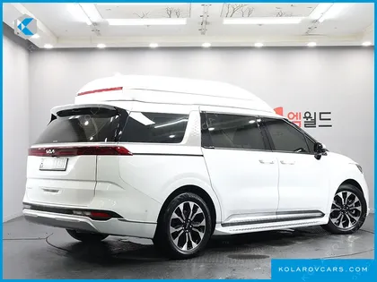 KIA CARNIVAL GASOLINE 9-SEATER HI-LIMOUSINE